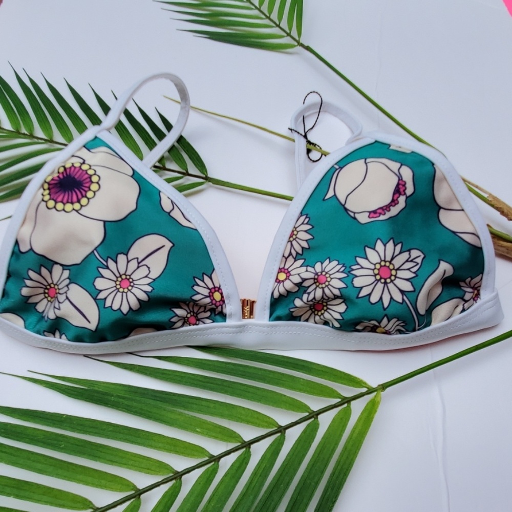 Wildfox Sixties Floral Reversible Bikini Top